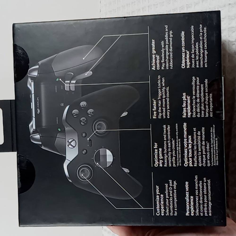 Xbox Elite Wireless Controller In Box w/ Carry Case For Xbox One - Picture 14 of 15